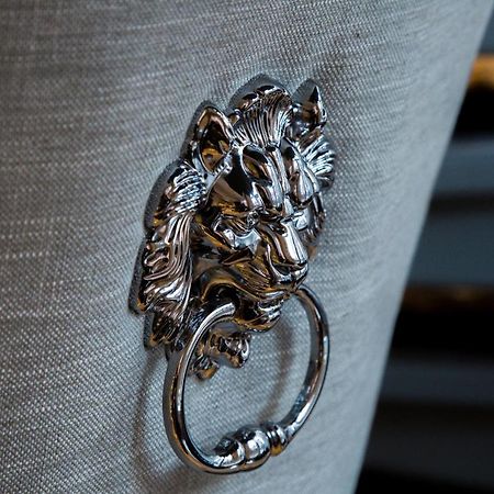 Winckley Stays Престон Екстер'єр фото A door knocker